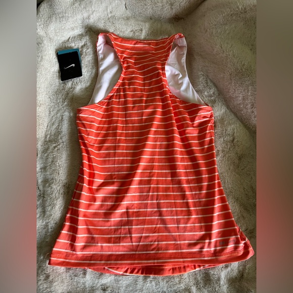 NWT Nike Tennis Tank - Picture 2 of 4